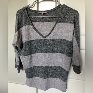 GAP striped grey 3/4 sleeve shirt women’s S